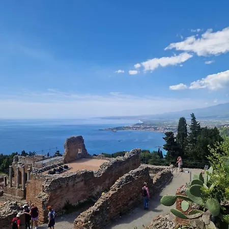 Alba * Taormina